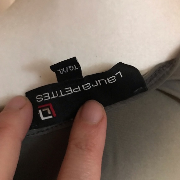 Laura Petite XL Omber toned Sleeveless silk like blouse - Picture 5 of 5